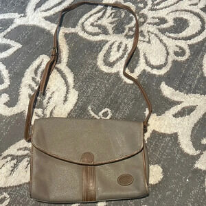 Vintage Liz Claiborne shoulder bag. Genuine leather.